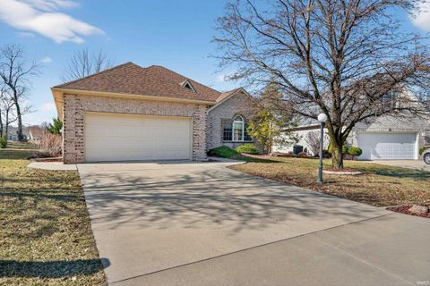 Tiny photo for 1838 HUNTERS COVE Circle, Kokomo, IN 46902 (MLS # 202605661)