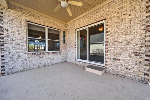 Tiny photo for 1838 HUNTERS COVE Circle, Kokomo, IN 46902 (MLS # 202605661)