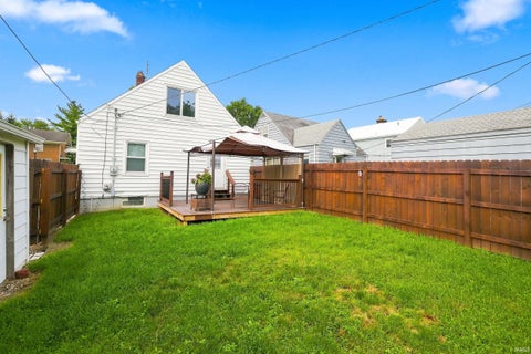 Tiny photo for 1610 Cherokee Road, Fort Wayne, IN 46808 (MLS # 202638868)