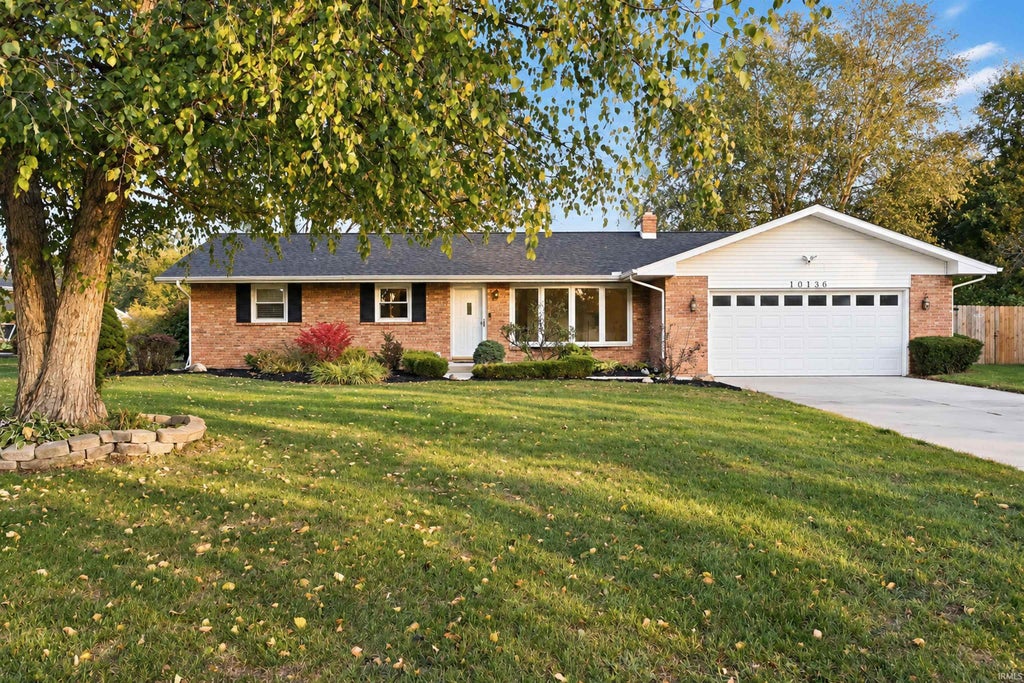 Photo of 10136 Glen Lee Trail, Granger, IN 46530 (MLS # 202642522)