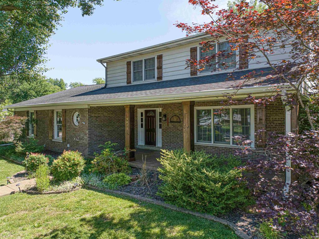 Photo of 5071 W Sherwood Drive, Newburgh, IN 47630 (MLS # 202617208)
