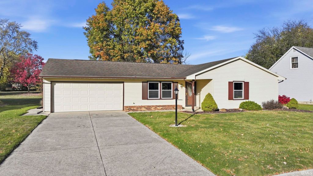 Photo of 8513 Maple Bluff Court, New Haven, IN 46774 (MLS # 202544922)