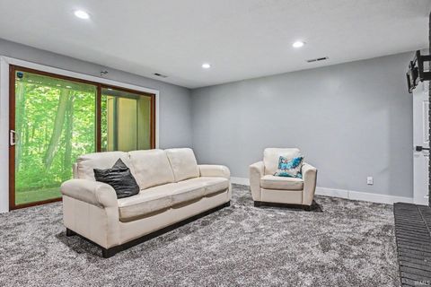 Tiny photo for 840 Trailridge East, Mishawaka, IN 46544 (MLS # 202622031)