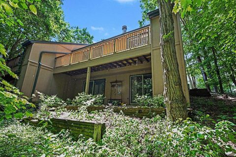 Tiny photo for 840 Trailridge East, Mishawaka, IN 46544 (MLS # 202622031)