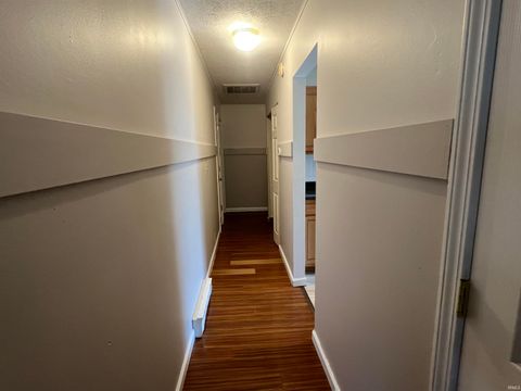 Tiny photo for 508 E HALL Street, Greentown, IN 46936 (MLS # 202627893)