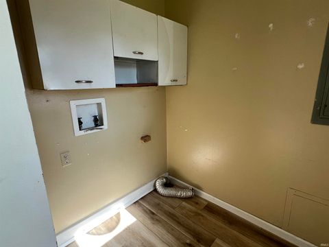 Tiny photo for 508 E HALL Street, Greentown, IN 46936 (MLS # 202627893)