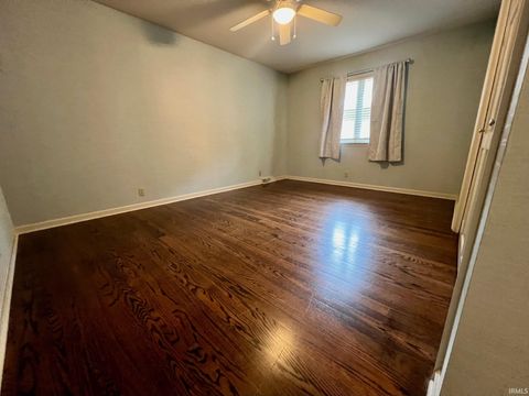 Tiny photo for 10845 Browning Road, Evansville, IN 47725 (MLS # 202618341)