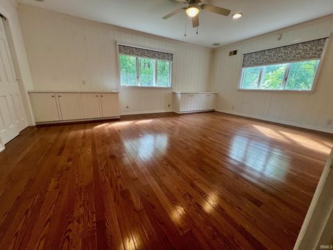 Tiny photo for 10845 Browning Road, Evansville, IN 47725 (MLS # 202618341)