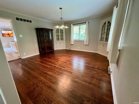 Tiny photo for 10845 Browning Road, Evansville, IN 47725 (MLS # 202618341)