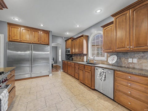 Tiny photo for 2730 Winfield Drive, Evansville, IN 47725 (MLS # 202619461)