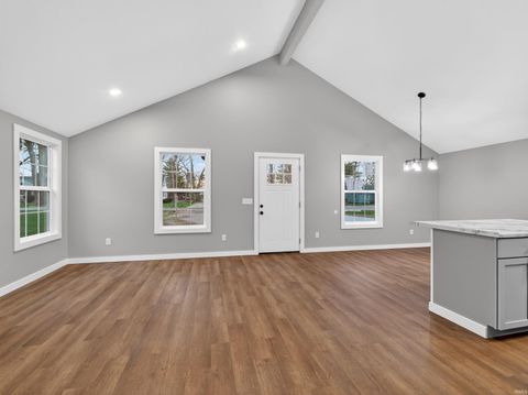 Tiny photo for 4926 Plaza Drive, Fort Wayne, IN 46806 (MLS # 202612053)