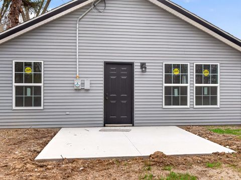 Tiny photo for 4926 Plaza Drive, Fort Wayne, IN 46806 (MLS # 202612053)