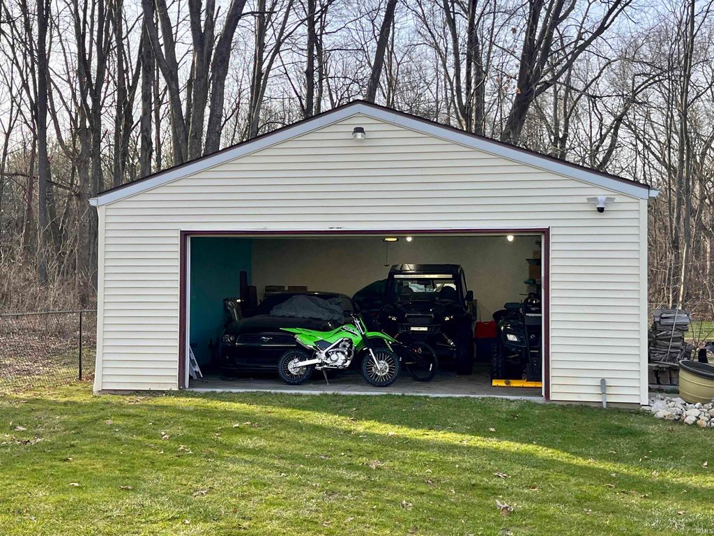 Photo of 58205 Wayne Lane, South Bend, IN 46619 (MLS # 202608433)