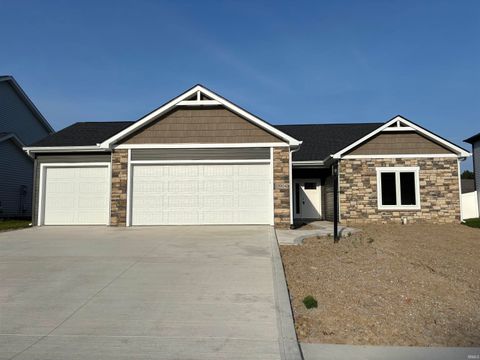 Tiny photo for 13904 DIAVIK Place, Fort Wayne, IN 46845 (MLS # 202605698)