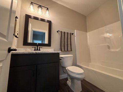 Tiny photo for 13904 DIAVIK Place, Fort Wayne, IN 46845 (MLS # 202605698)