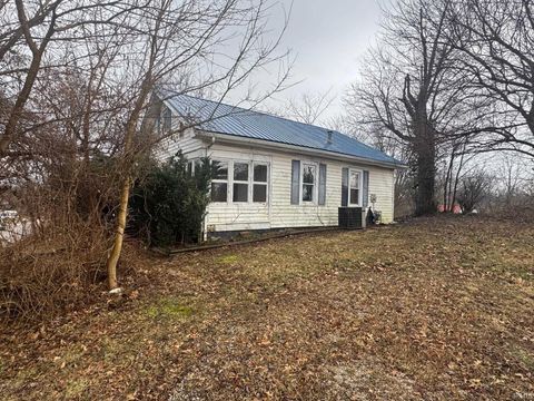 428 N Lincoln Street, Oakland City, IN 47660 - MLS#: 202513738