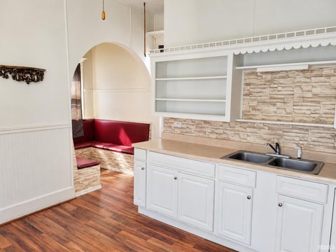 Tiny photo for 815 E Vantrees Street, Washington, IN 47501 (MLS # 202643611)