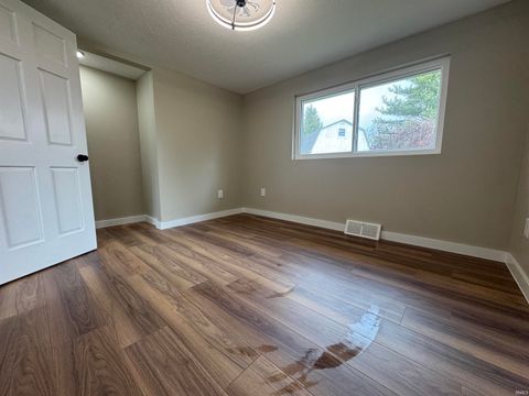 Tiny photo for 8540 W Delphi Pike, Converse, IN 46919 (MLS # 202612208)