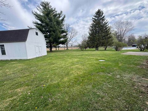 Tiny photo for 8540 W Delphi Pike, Converse, IN 46919 (MLS # 202612208)