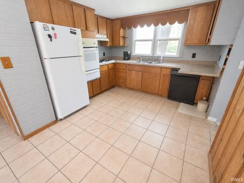 Tiny photo for 1878 W lake Hideaway Road, Kingman, IN 47952 (MLS # 202618056)