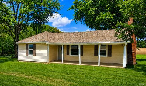 1878 W lake Hideaway Road Kingman IN 47952