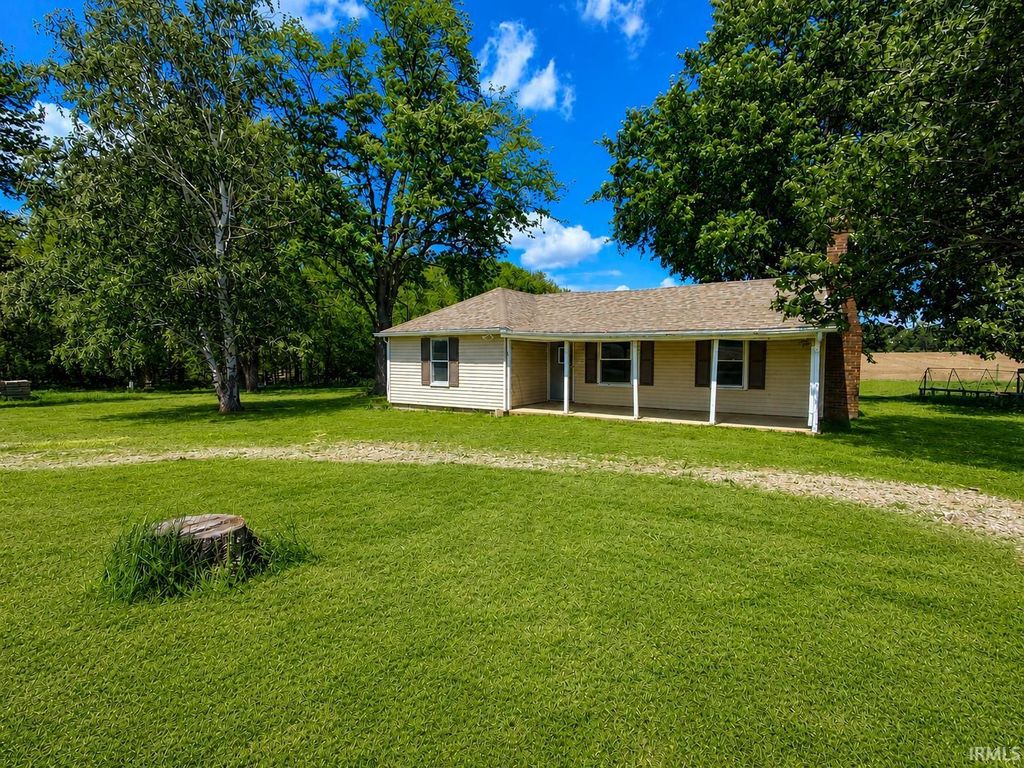 Photo of 1878 W lake Hideaway Road, Kingman, IN 47952 (MLS # 202618056)