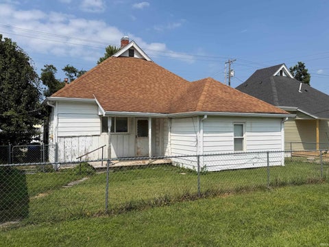 Tiny photo for 1314 4th Street, Bedford, IN 47421 (MLS # 202638806)