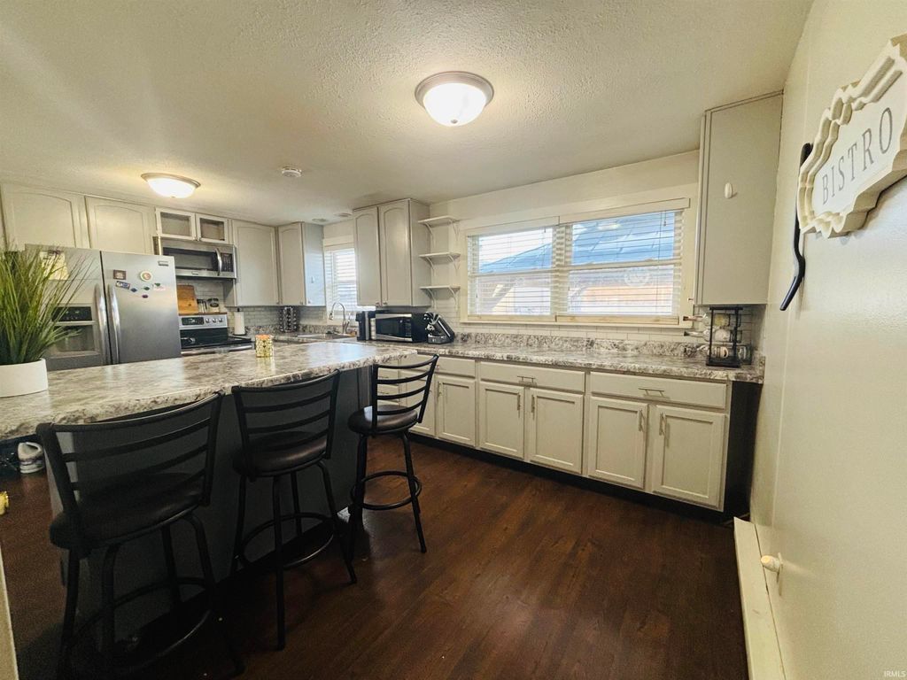 Photo of 14720 state line Road, Monroeville, IN 46773 (MLS # 202549140)