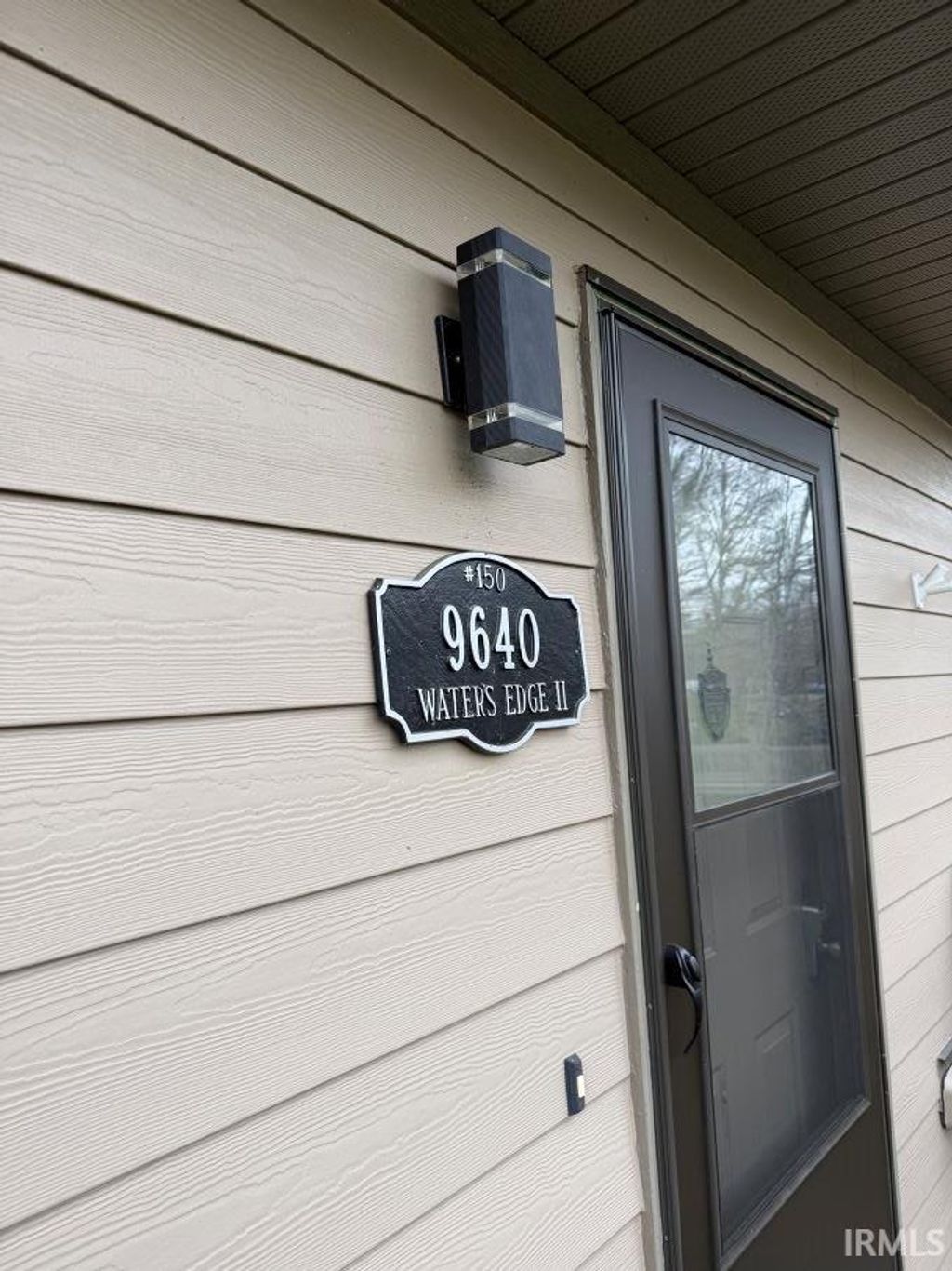 Photo of 9640 S Lake Ridge Drive, Bloomington, IN 47401 (MLS # 202611381)