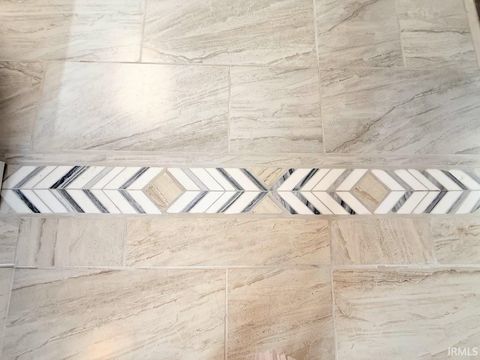 Tiny photo for 4423 E CR 275 North, Logansport, IN 46947 (MLS # 202602608)