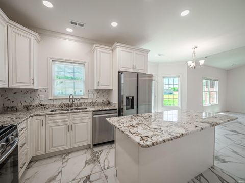 Tiny photo for 1535 Venture Drive, Evansville, IN 47711 (MLS # 202618513)