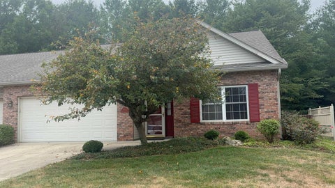 Photo of 3913 Whitewood Way, Bloomington, IN 47404 (MLS # 202634676)