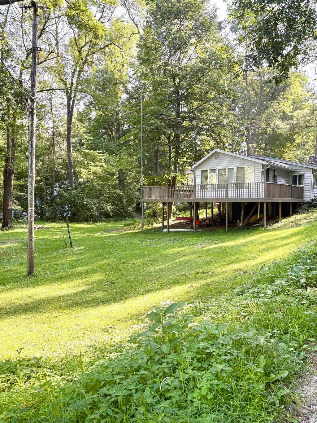 Photo of 320 Lane 110, Hamilton, IN 46742 (MLS # 202614375)