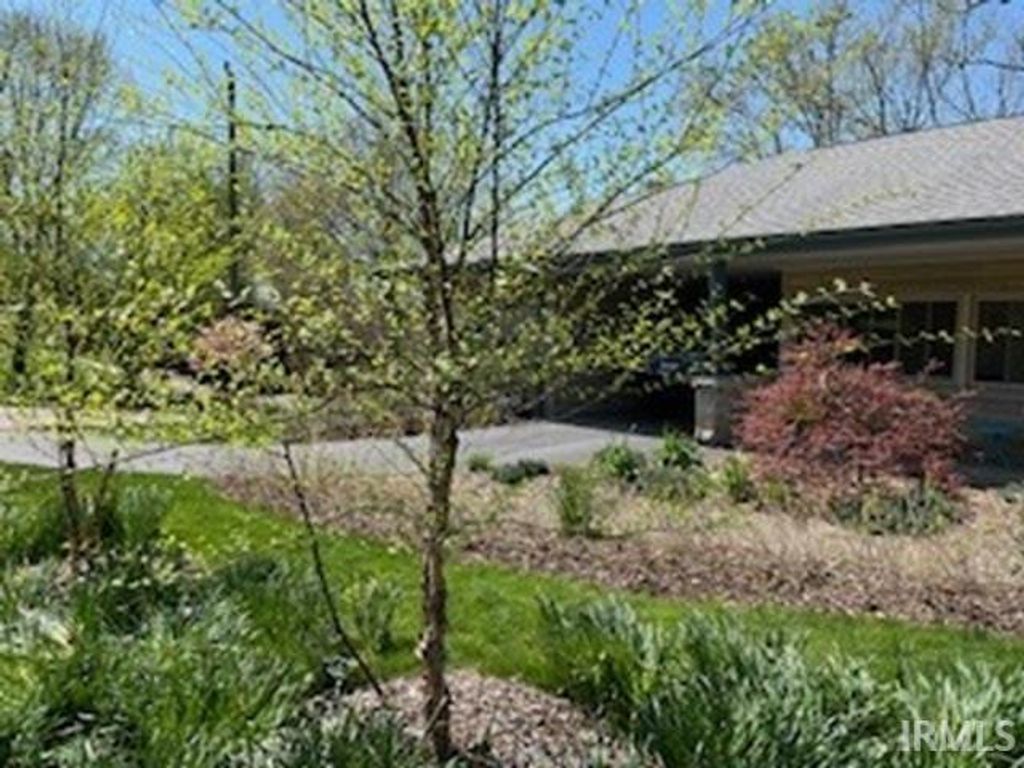 Photo of 2401 N Dunn Street, Bloomington, IN 47408 (MLS # 202604506)