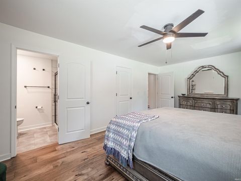 Tiny photo for 6410 Six School Road, Evansville, IN 47720 (MLS # 202617765)