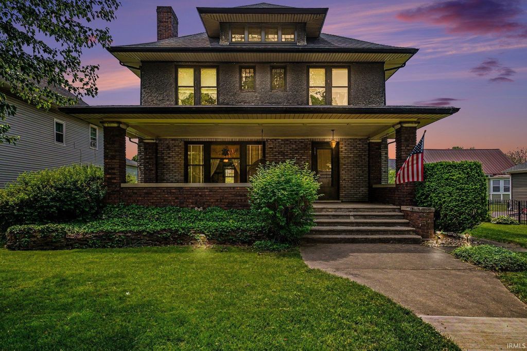 Photo of 117 N 6th Street, Goshen, IN 46528 (MLS # 202619939)
