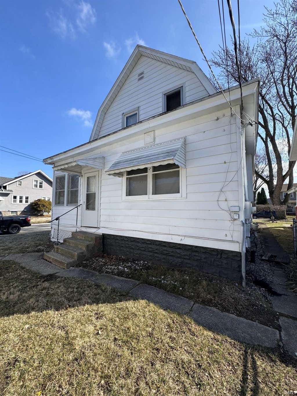 Photo of 1527 Crescent Avenue #3, Fort Wayne, IN 46805 (MLS # 202633781)