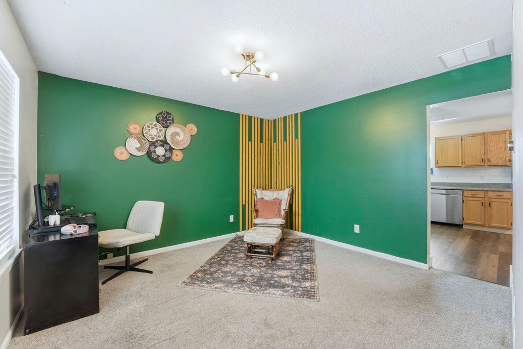 Photo of 11426 Maywin Drive, Fort Wayne, IN 46818 (MLS # 202604010)