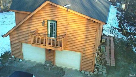 Tiny photo for 6300 Logansport Road, Logansport, IN 46947 (MLS # 202602126)