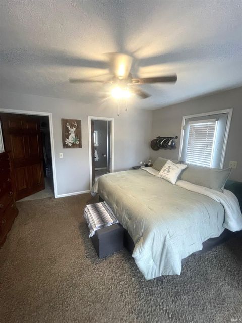 Tiny photo for 6300 Logansport Road, Logansport, IN 46947 (MLS # 202602126)