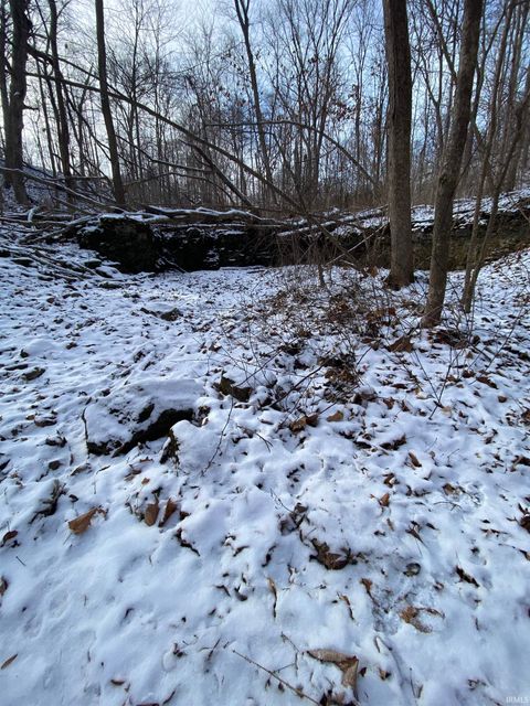 Tiny photo for 6300 Logansport Road, Logansport, IN 46947 (MLS # 202602126)