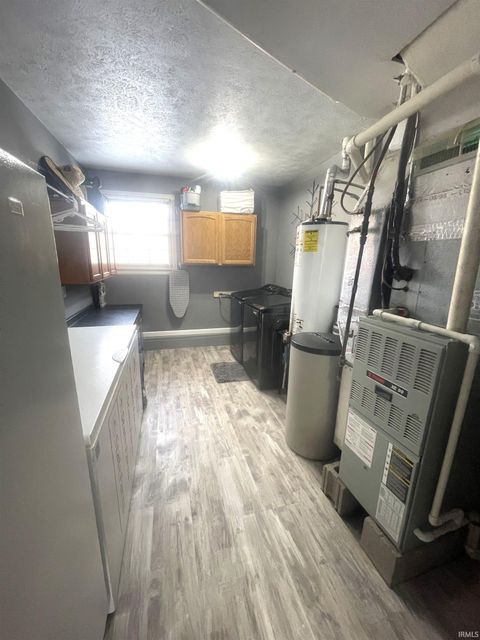 Tiny photo for 6300 Logansport Road, Logansport, IN 46947 (MLS # 202602126)