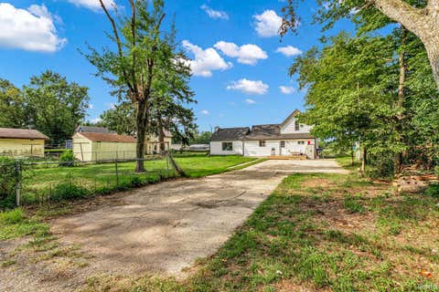 Tiny photo for 412 Goshen Avenue, Elkhart, IN 46516 (MLS # 202635211)