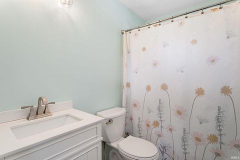 Tiny photo for 55960 Apple Road, Osceola, IN 46561 (MLS # 202615644)