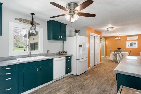 Tiny photo for 55960 Apple Road, Osceola, IN 46561 (MLS # 202615644)