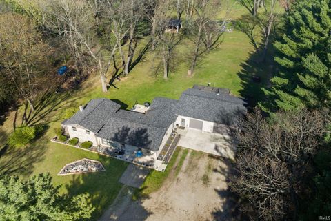 Tiny photo for 55960 Apple Road, Osceola, IN 46561 (MLS # 202615644)