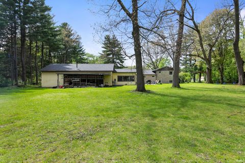 Tiny photo for 55960 Apple Road, Osceola, IN 46561 (MLS # 202615644)
