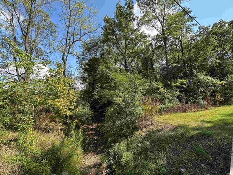 Tiny photo for 4757 N 400 E, Peru, IN 46970 (MLS # 202538847)