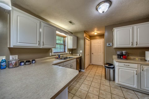 Tiny photo for 900 S Melody Lane, Santa Claus, IN 47579 (MLS # 202641027)