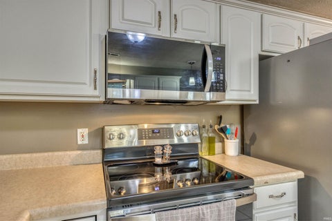 Tiny photo for 900 S Melody Lane, Santa Claus, IN 47579 (MLS # 202641027)